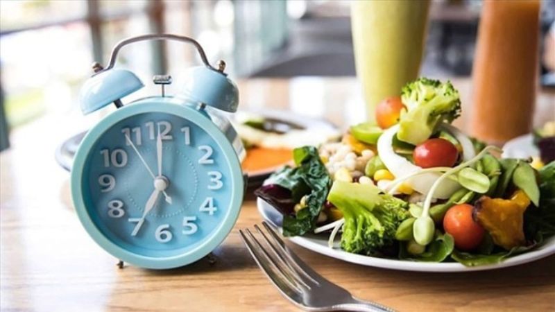 Bữa sáng: Ăn từ 6h30 đến 8h sáng