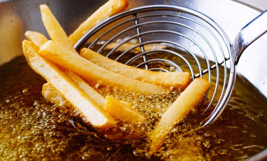 Thực phẩm chiên rán nhiều dầu mỡ